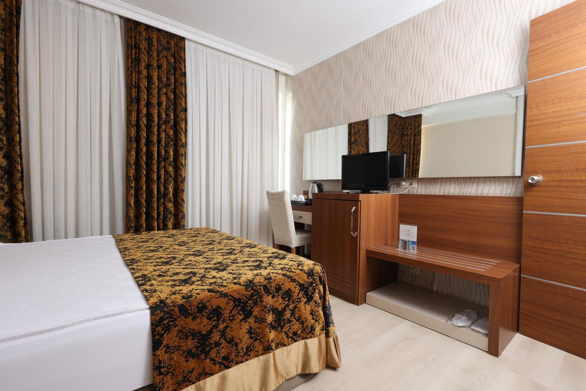The Corner Park Hotel Antalya Luaran gambar