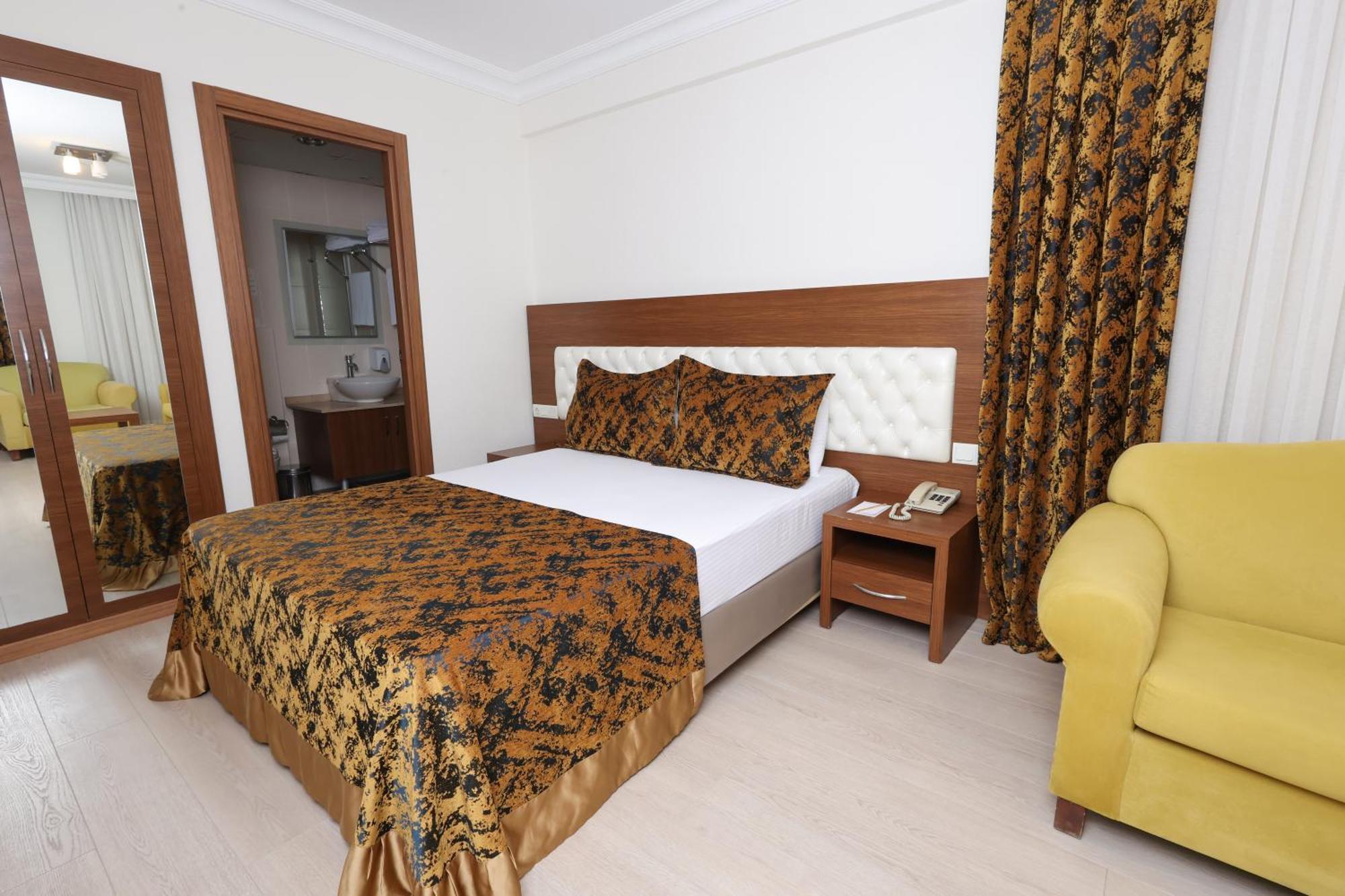 The Corner Park Hotel Antalya Luaran gambar